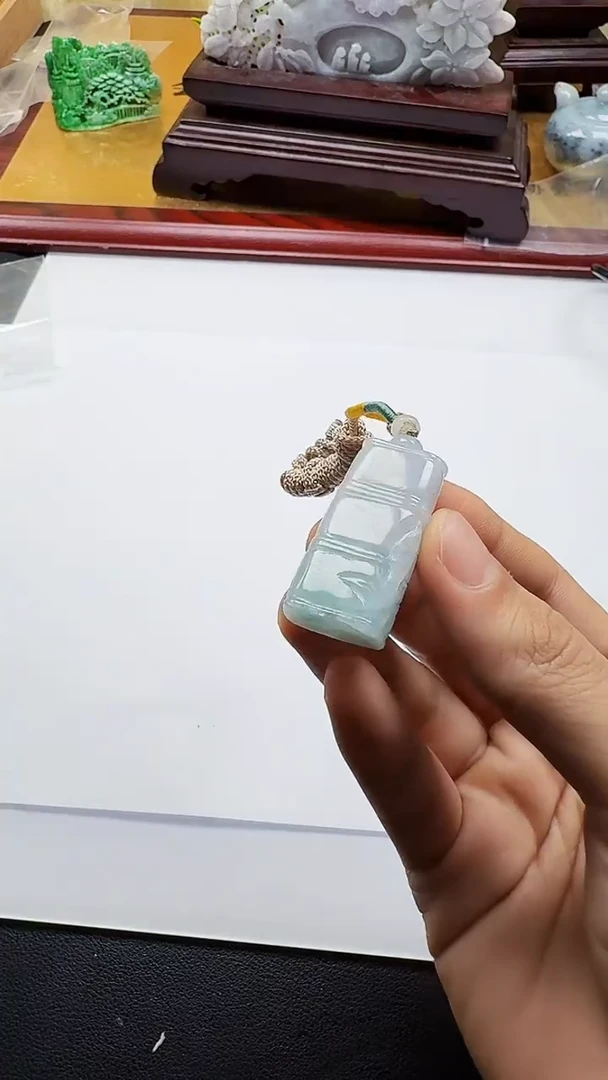 吊坠(不含链)未镶嵌翡翠1
