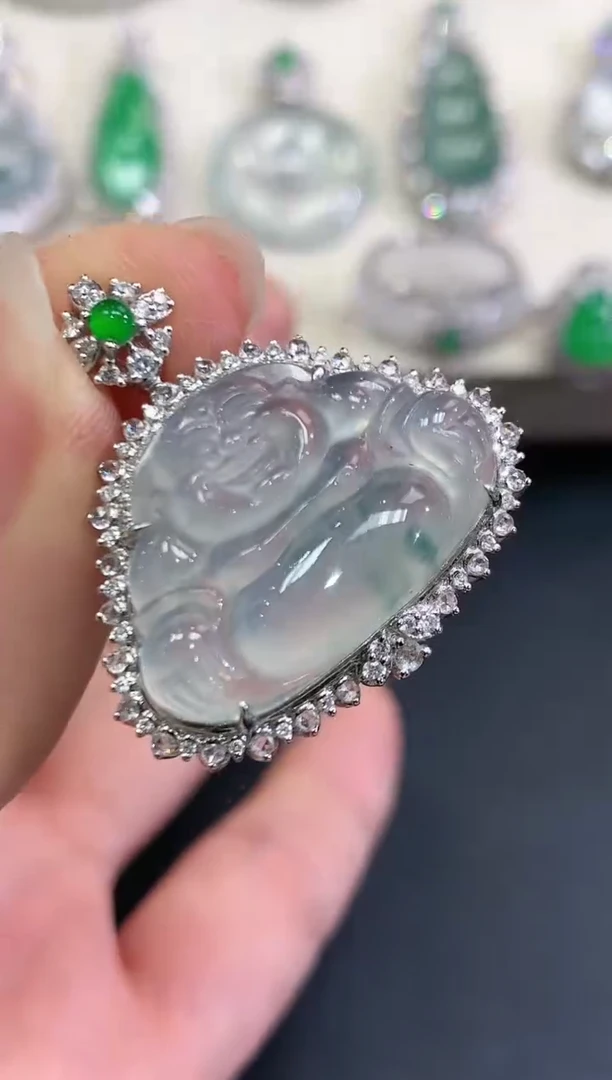 【闪购商品】翡翠吊坠(不含链)18K金镶嵌b132