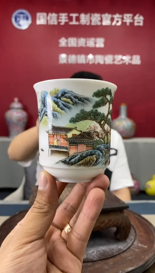 摆件d748景德镇瓷器一件