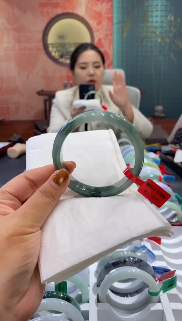 未镶嵌手镯翡翠多人00016058