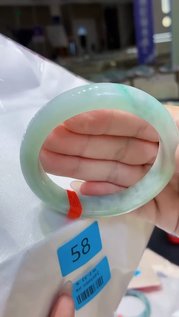 未镶嵌手镯翡翠翡翠手镯58