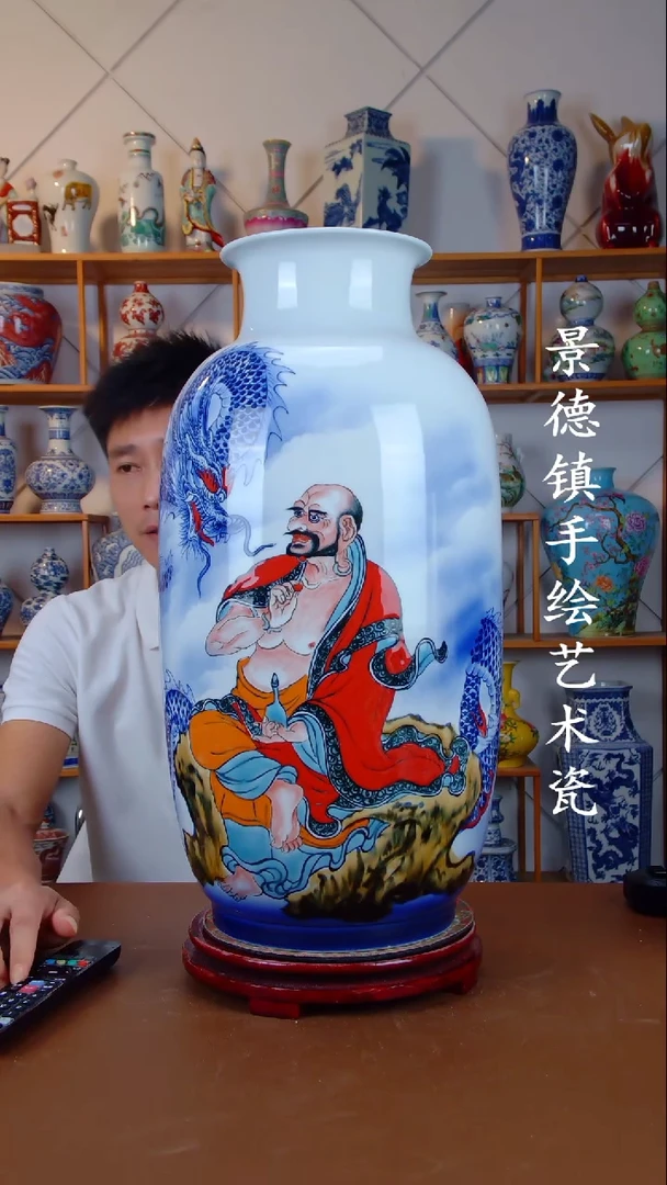 现代景德镇手工手绘陶瓷摆件51