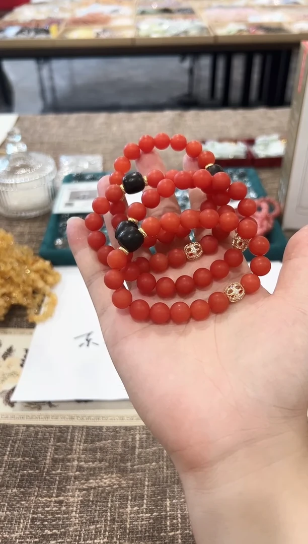 手串未镶嵌南红玛瑙磨砂
