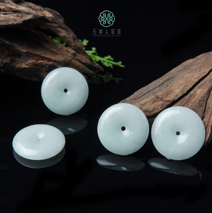 石惑珠宝·~翡翠平安扣吊坠~多样性发一-赠绳