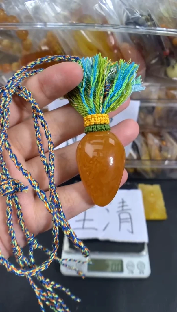 蜜蜡未镶嵌珠宝奇石1