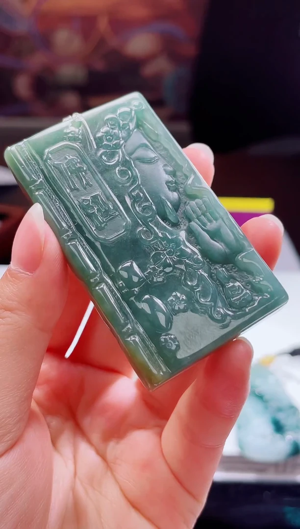 颈饰未镶嵌翡翠翡翠多样性发其一