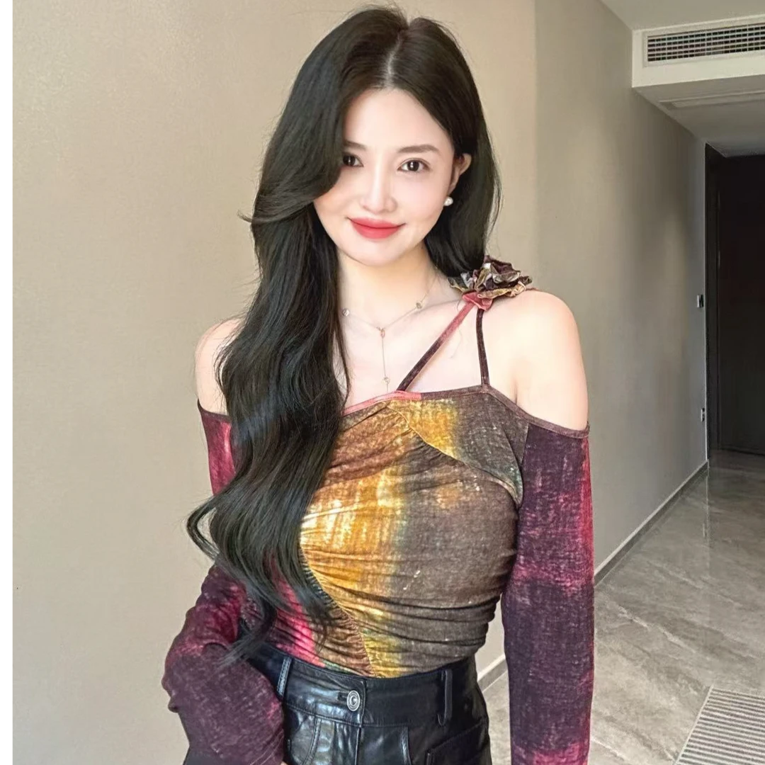 福利7.1号小众设计款玫瑰细带漏肩上衣 （现货） 修瑰细带漏肩上衣