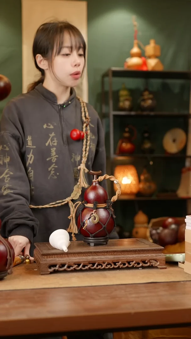 224号精品天然大漆酒葫芦一物一拍~