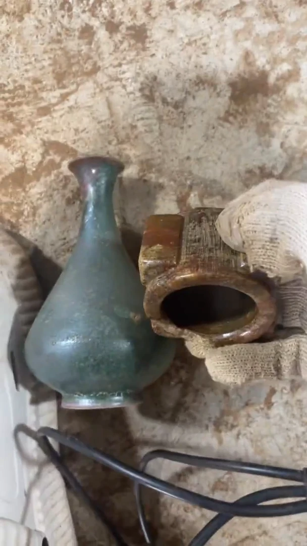 瓷片社****)手工，手绘，陶瓷WEIXIA