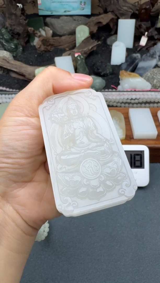 和田玉未镶嵌颈饰2