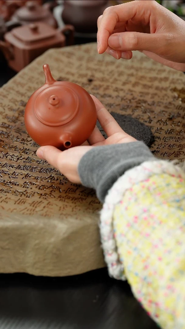 【闪购商品】紫砂茶壶lx朱泥柿圆120cc