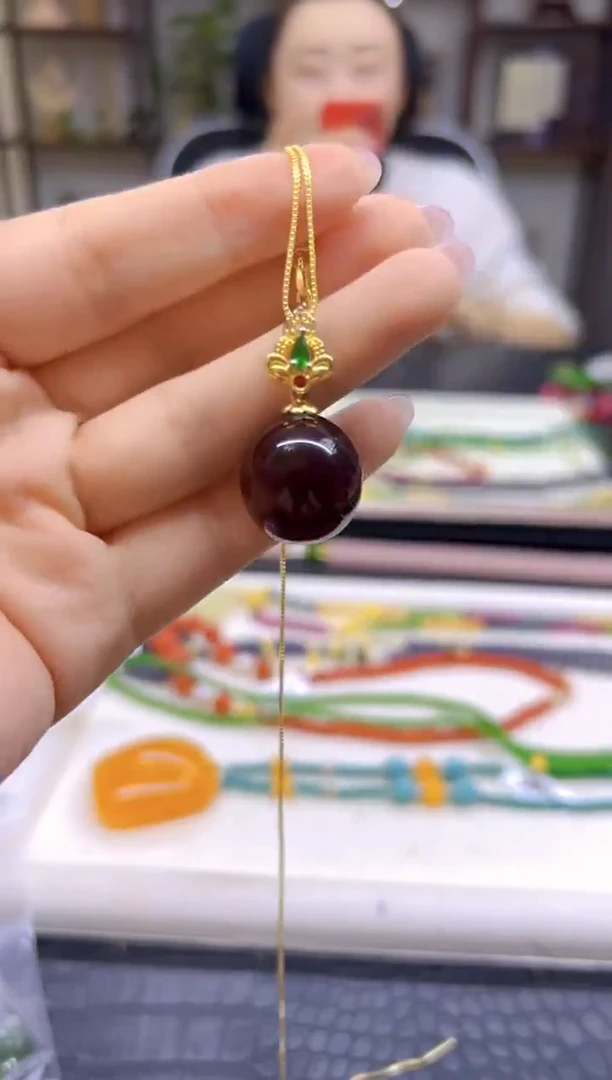 血珀吊坠(赠链)银S925镀金镶嵌DIY款D01