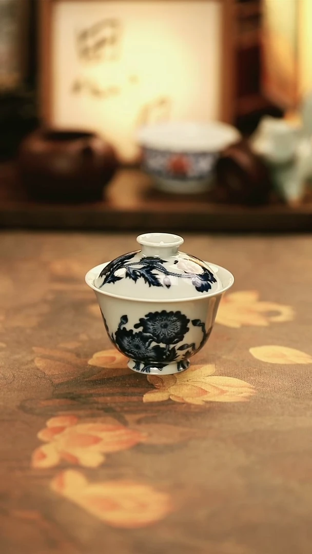 M3008/陶瓷青花虞美人盖碗