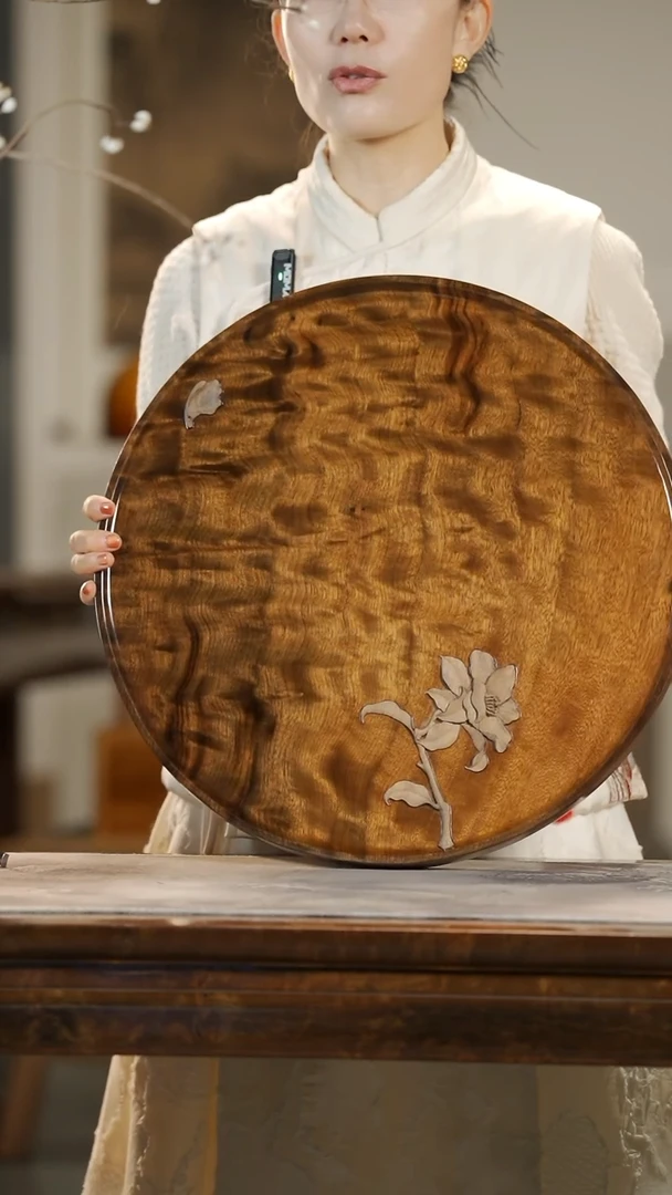 【闪购商品】金丝楠木雕195云彩纹花卉小品圆盘