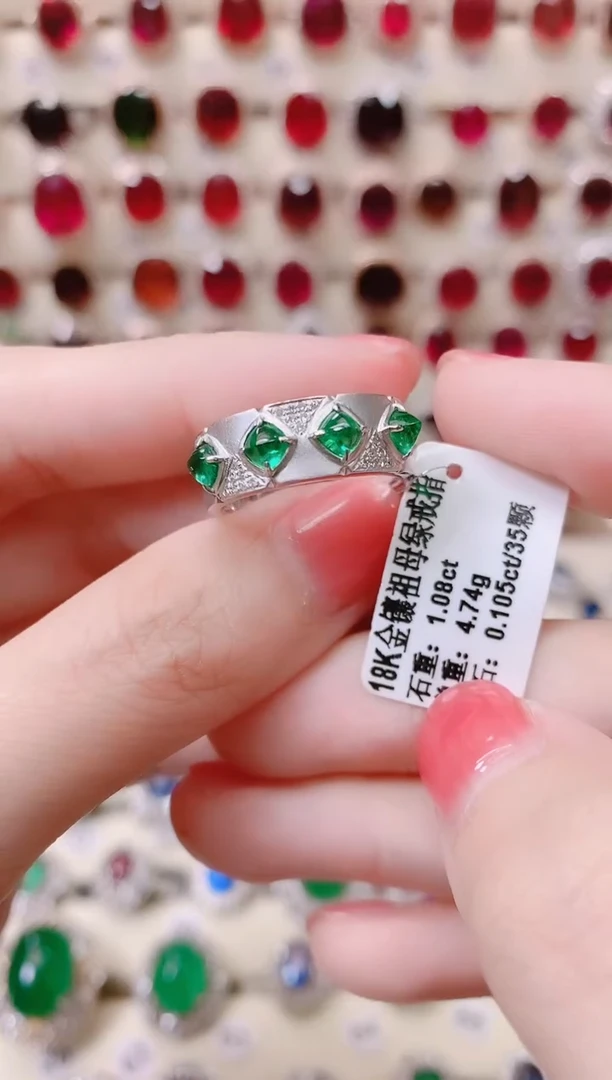 18K金镶嵌18K金戒指祖母绿1