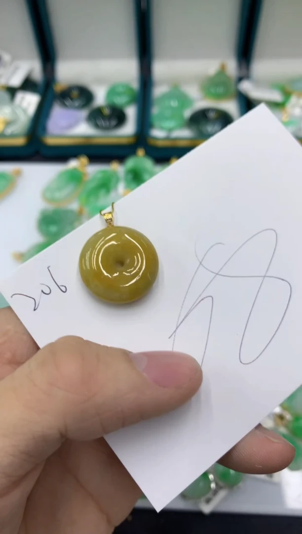 【闪购商品】翡翠颈饰18K金镶嵌1111111111