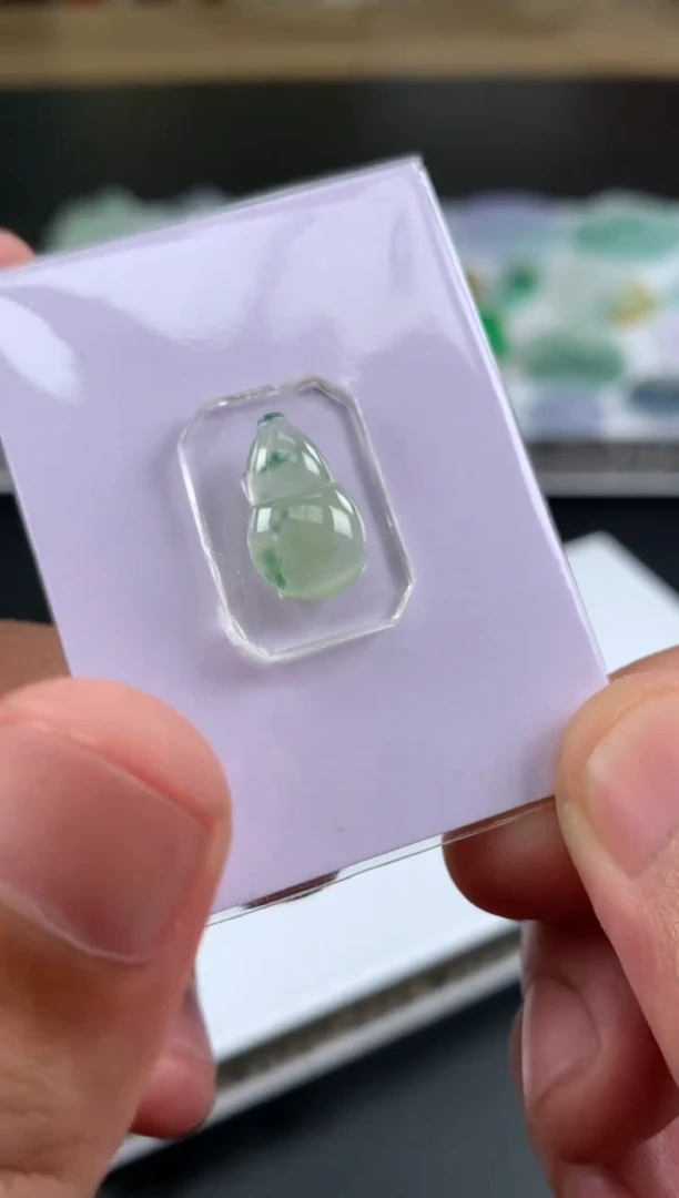 【闪购商品】定制翡翠未镶嵌翡翠