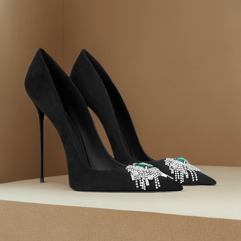 黑色通勤高级感百搭小众设计爆款2025春秋新款尖头细跟高跟鞋女