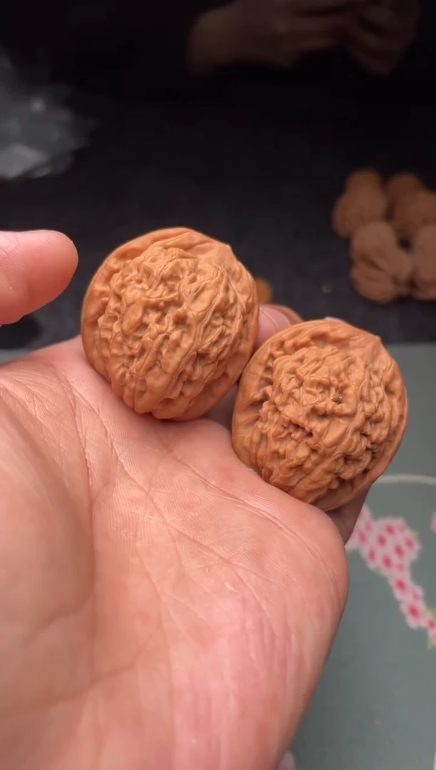 把件文玩核桃a190  莲花   37尺