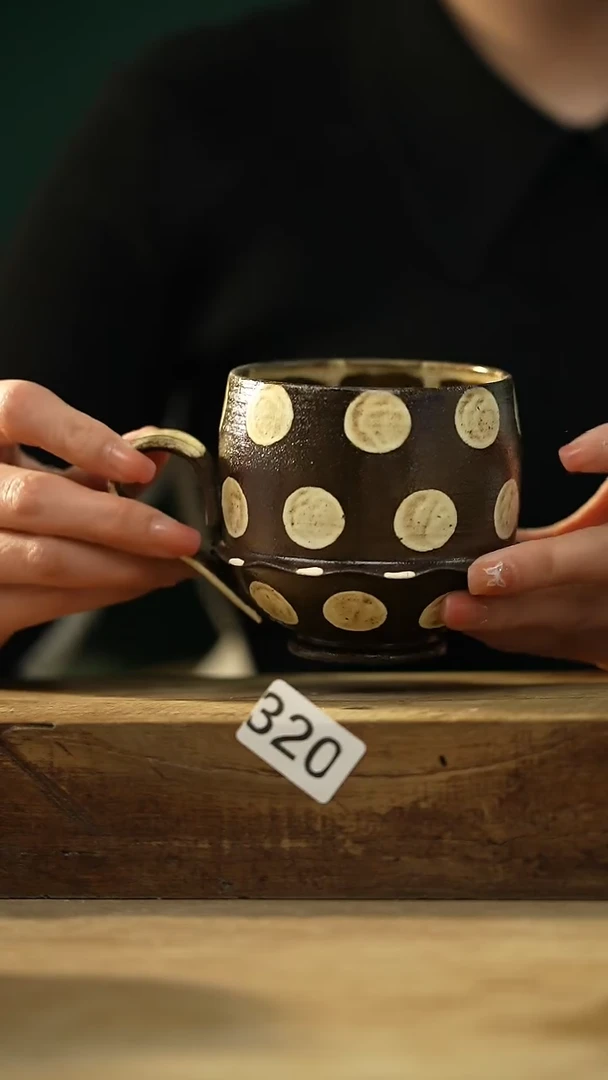 【闪购商品】瓷片新品！设计师款手绘/咖啡杯 听歌