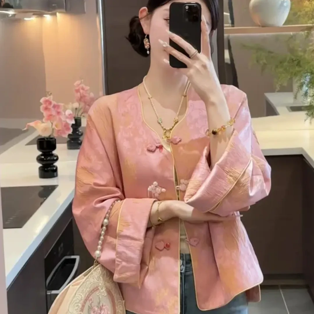 2025春季新品新中式国风端庄轻奢盘扣时尚百搭气质大气短款外套女