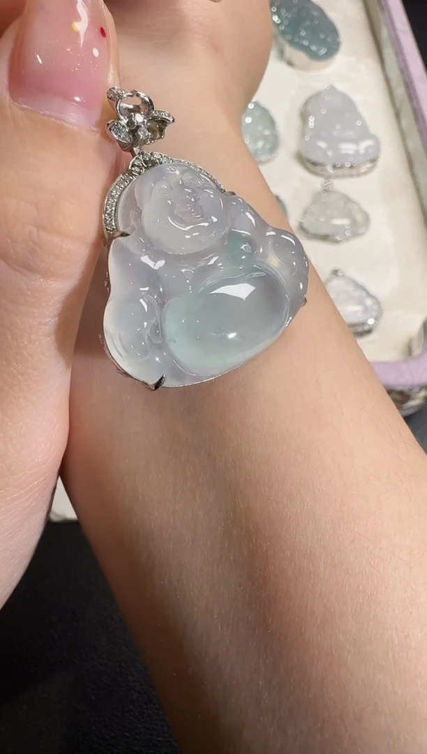 【闪购商品】翡翠吊坠(不含链)18K金镶嵌【源头工厂】钻石镶嵌