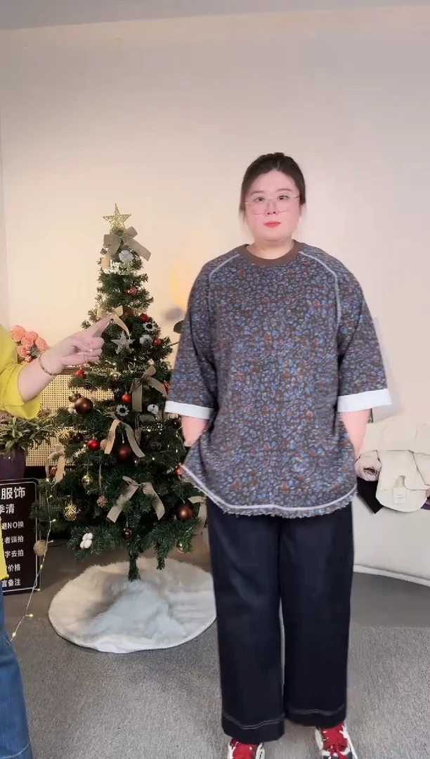 长款豹纹卫衣 穿200斤