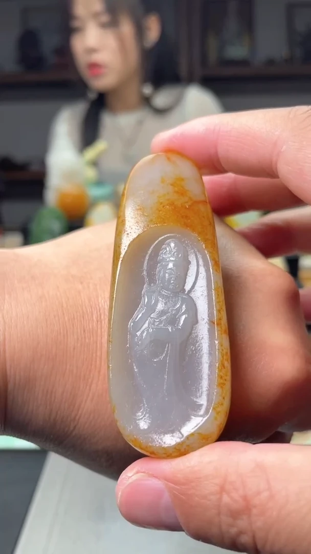 和田玉未镶嵌挂件站观音