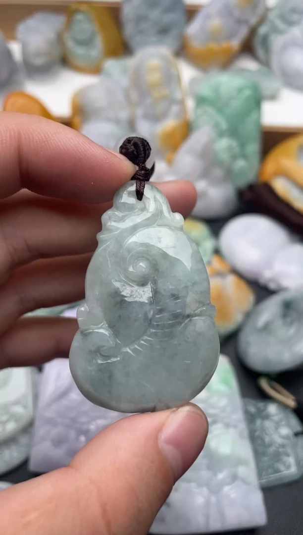 吊坠(不含链)未镶嵌翡翠1