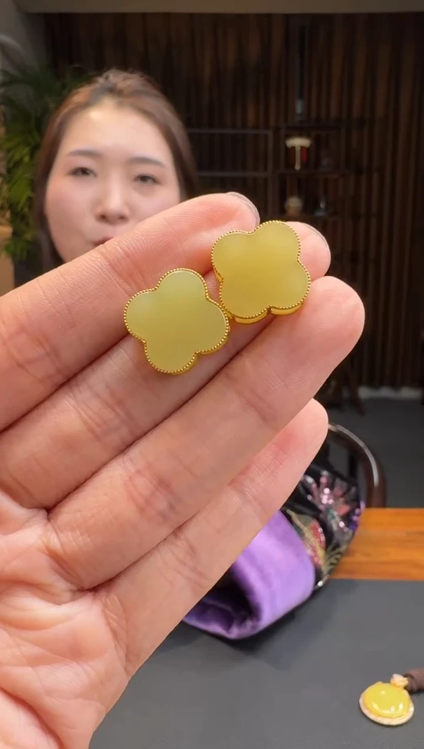 【闪购商品】和田玉6618K金镶嵌2.6冰冰多样性发货