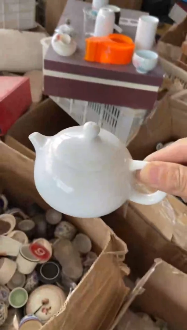 无运费险有瑕疵的摄影的产品有使用过的痕迹有点脏介意勿拍