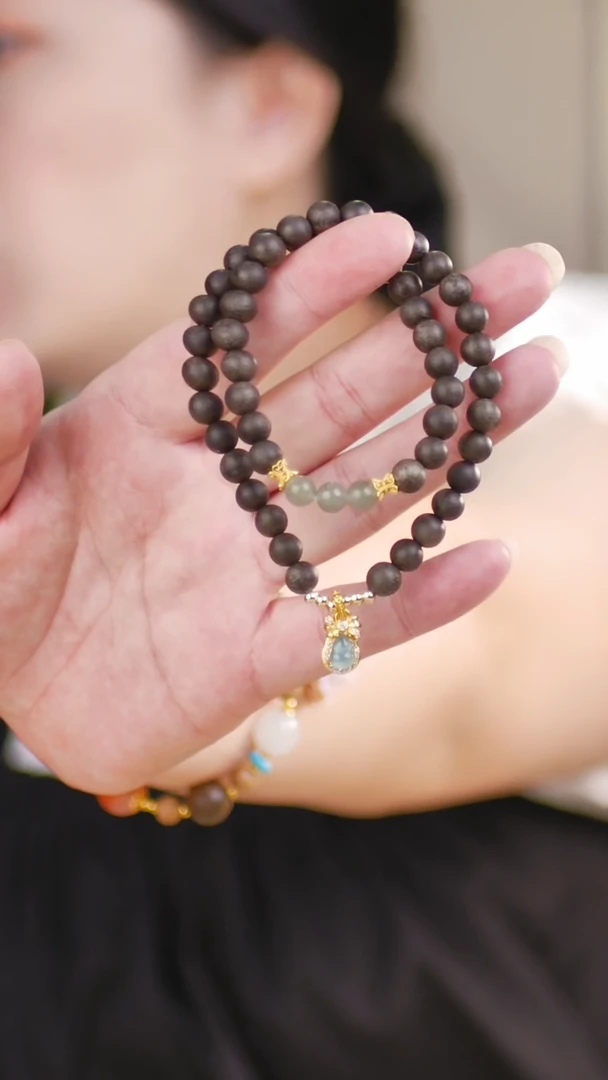 手串未镶嵌和田玉（两圈紫奇楠0.6+蓝水翡翠）