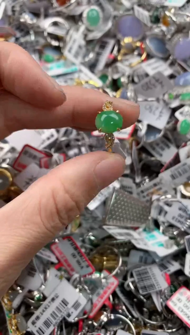 银S925镶嵌戒指翡翠999          8