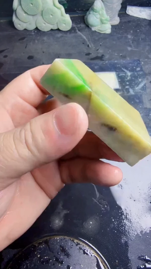未镶嵌挂件翡翠天然翡翠064