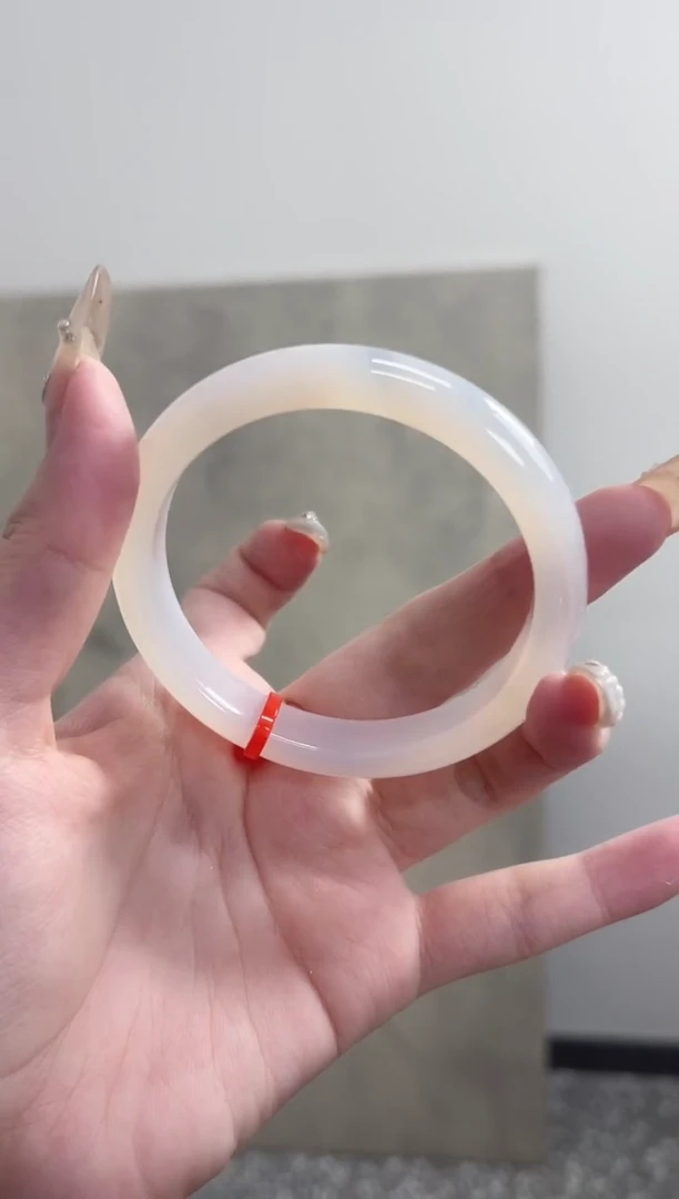 【闪购商品】玛瑙/玉髓手镯未镶嵌58-59圈需要包容