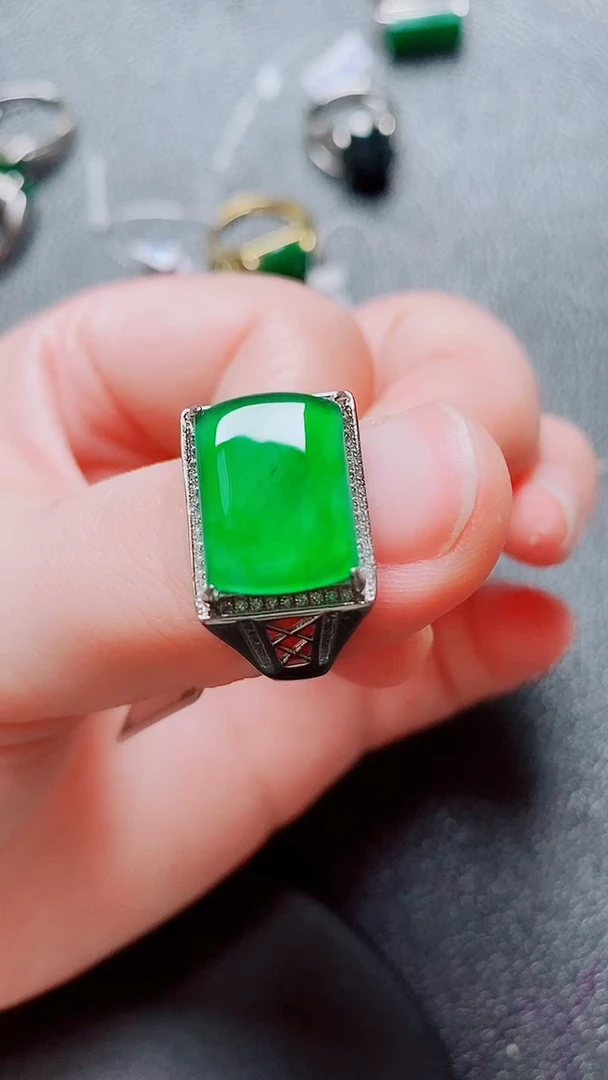 银S925镶嵌戒指翡翠翡翠