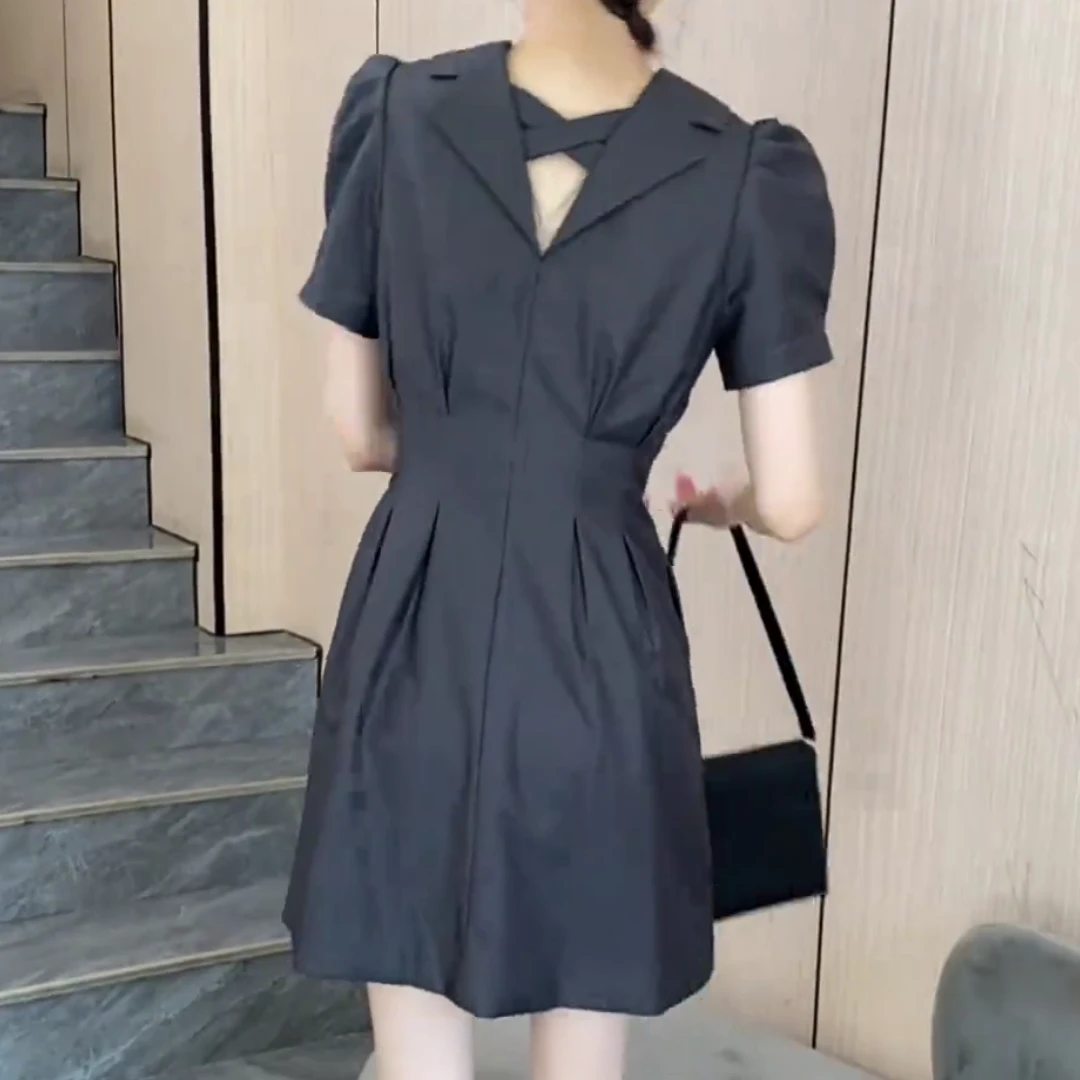 2025夏季新款时尚显瘦气质女士网红洋气连衣裙百搭款D6489