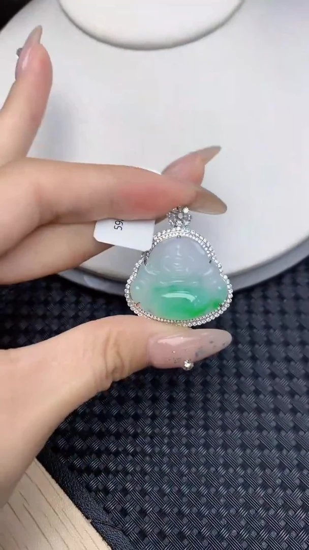 颈饰18K金镶嵌翡翠天然缅甸翡翠a货百元以上9元证书费自理