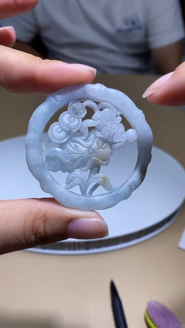 未镶嵌定制翡翠挂件