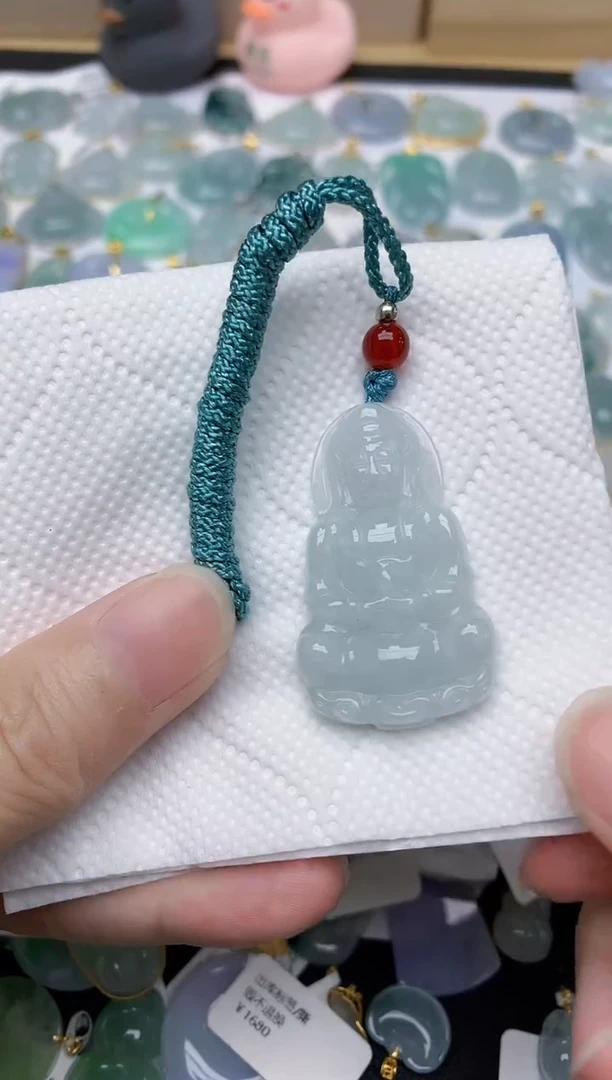 翡翠未镶嵌颈饰天然A货翡翠