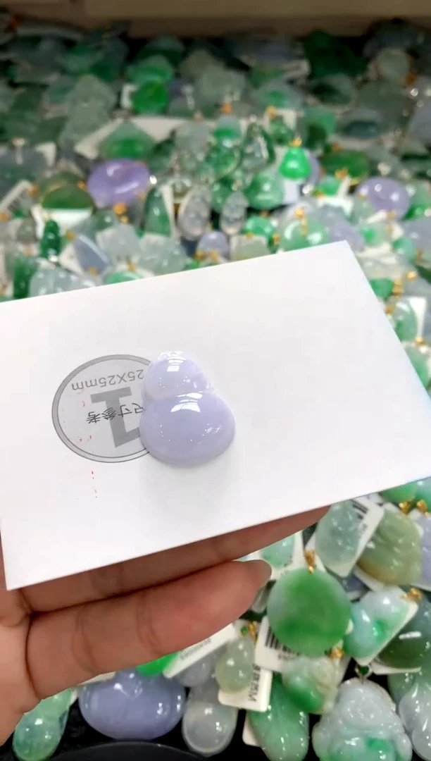 颈饰未镶嵌翡翠11111111111111111