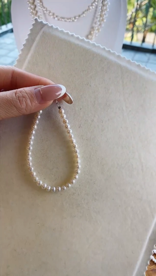 【闪购商品】淡水珍珠项链银S925镶嵌白极光鹅蛋手链