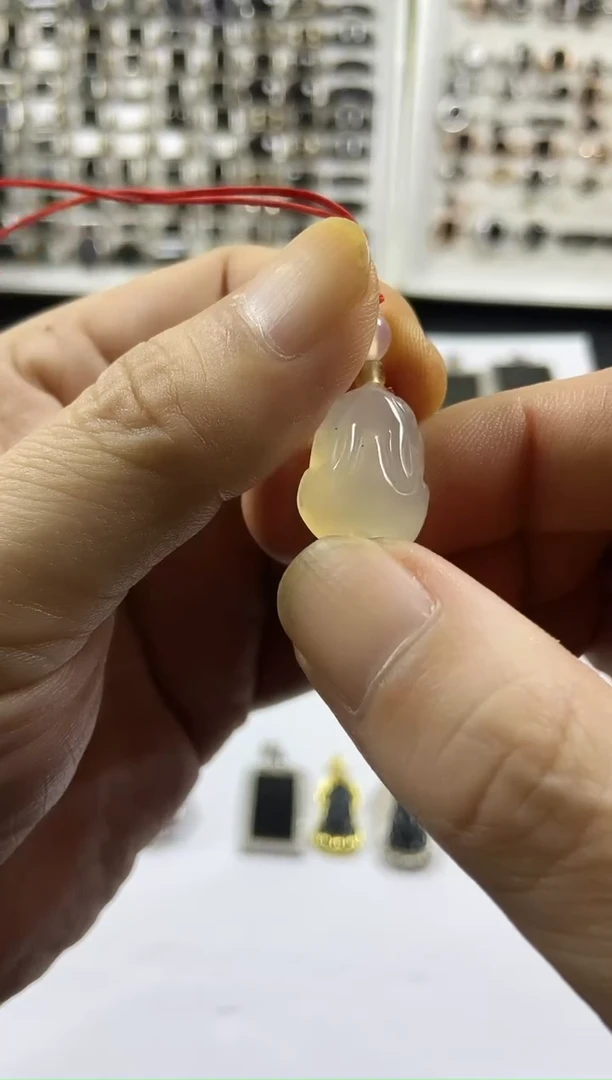 未镶嵌车挂玛瑙/玉髓包挂