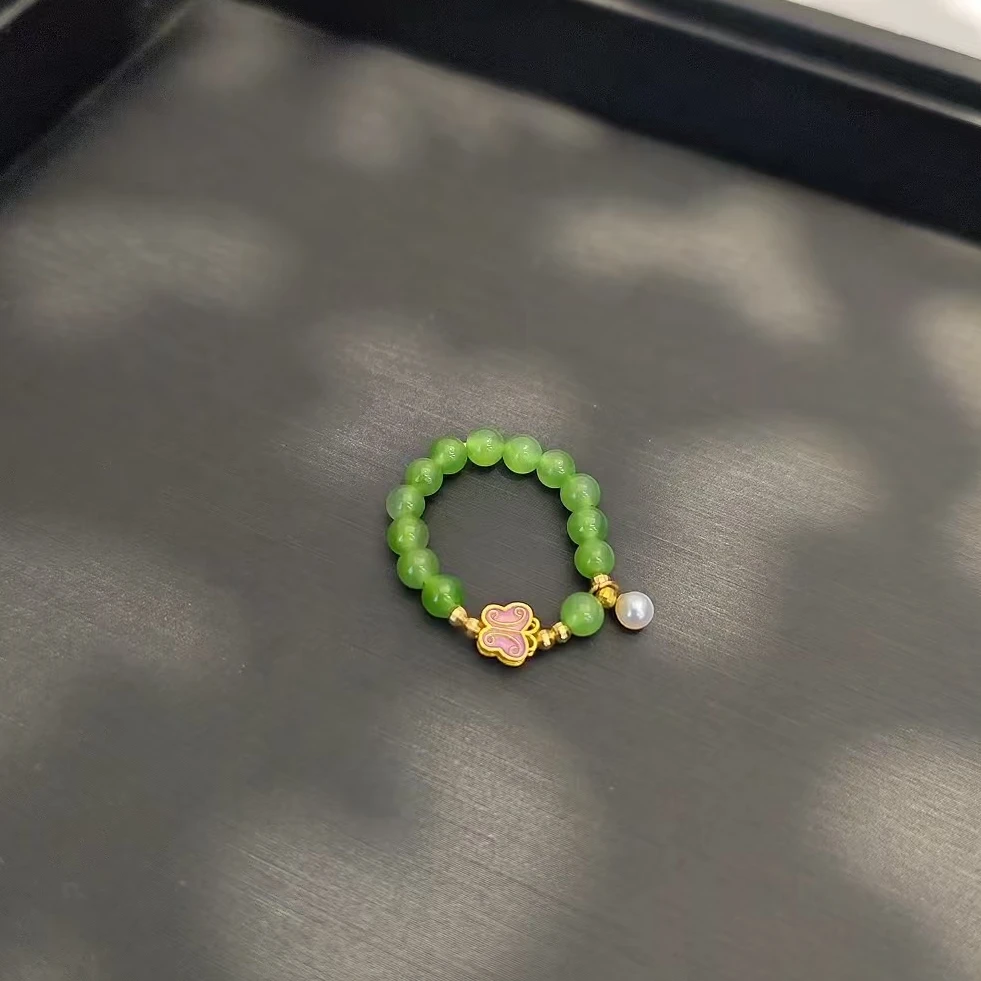 苹果绿蝴蝶戒指 18k金  2565 多样性发一件