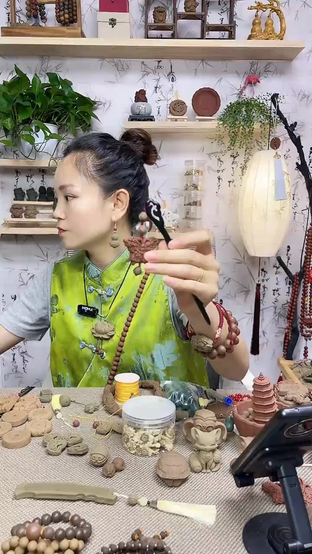 泥塑青龙醒心小蝴蝶簪子
