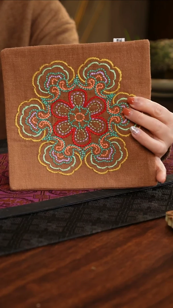 【闪购商品】织绣宝相花正方形杯垫C款