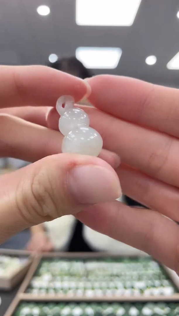 【闪购商品】和田玉吊坠未镶嵌多样性拍一发一