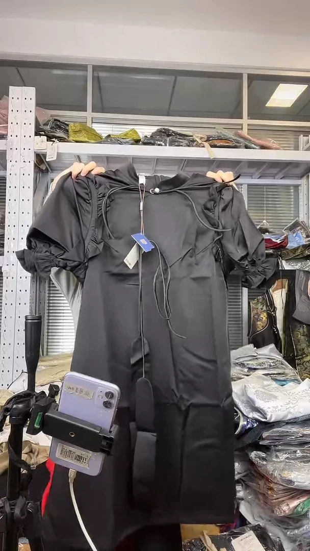 连衣裙 XL码   115-125斤