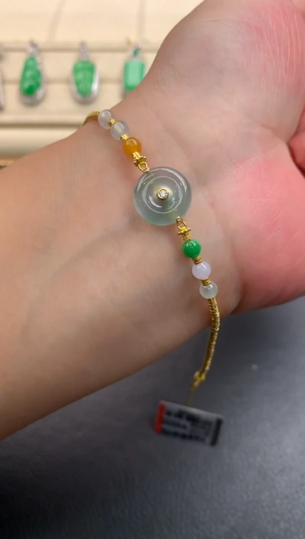 18K金镶嵌手链翡翠A610