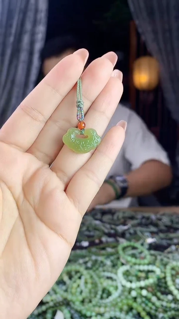 和田玉未镶嵌挂件多样性发货拍一发一